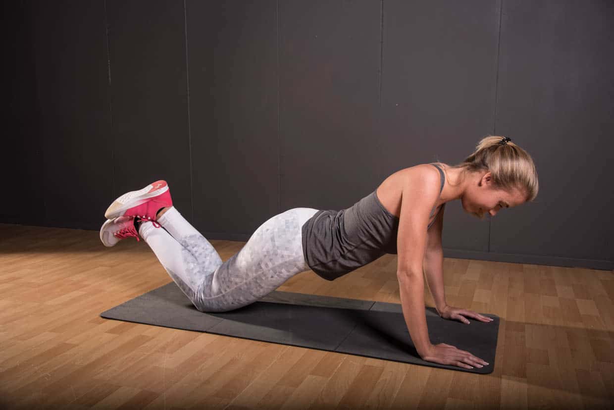 The correct way to do a pushup - CNET